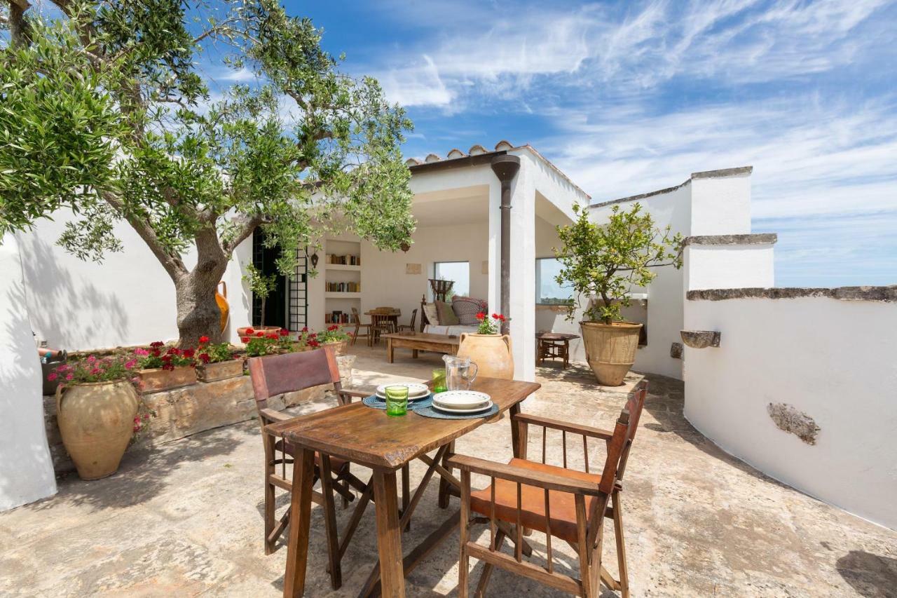Trullo Il Karrubo Ostuni Exterior foto